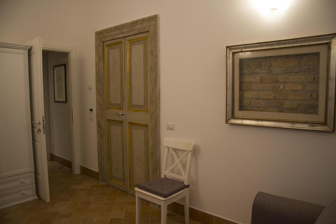 Leoncino 36 Apartments In Roma Oda fotoğraf